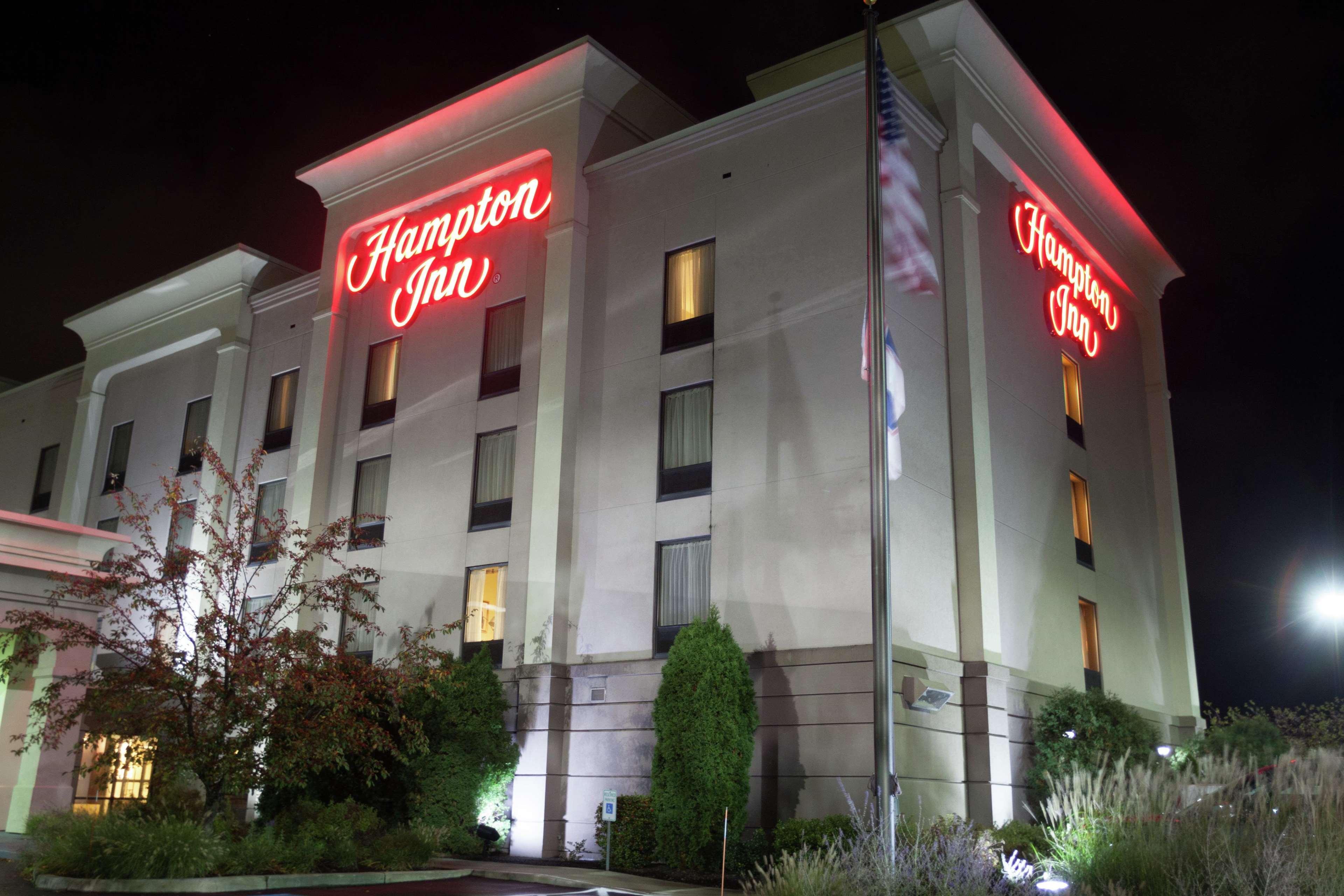 Hampton Inn Oneonta Exteriör bild