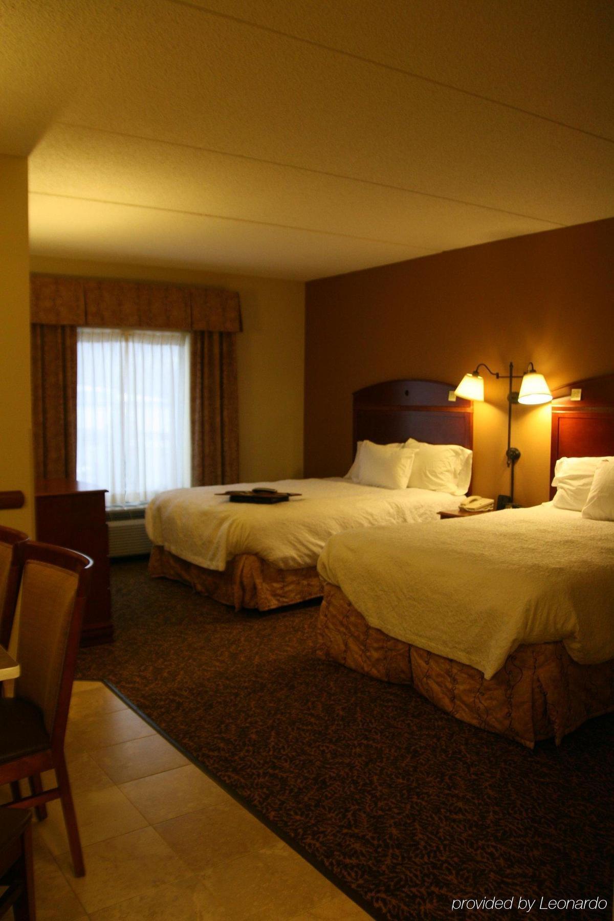 Hampton Inn Oneonta Exteriör bild